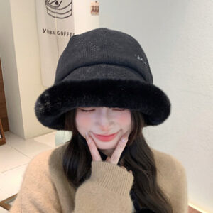 韩版加厚加绒渔夫帽女冬季保暖防寒护耳东北帽大头毛球显脸小盆帽