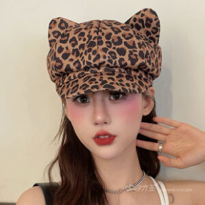 2025豹纹设计鸭舌贝雷帽女新款甜美猫耳大头围显脸小八角帽报童帽